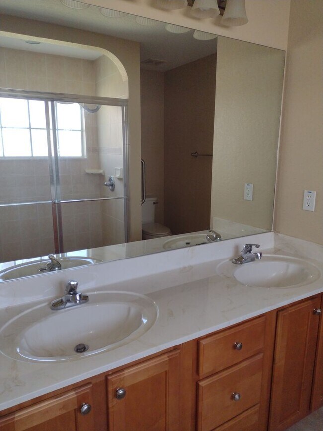 Photo - Beautiful home in Stonecrest