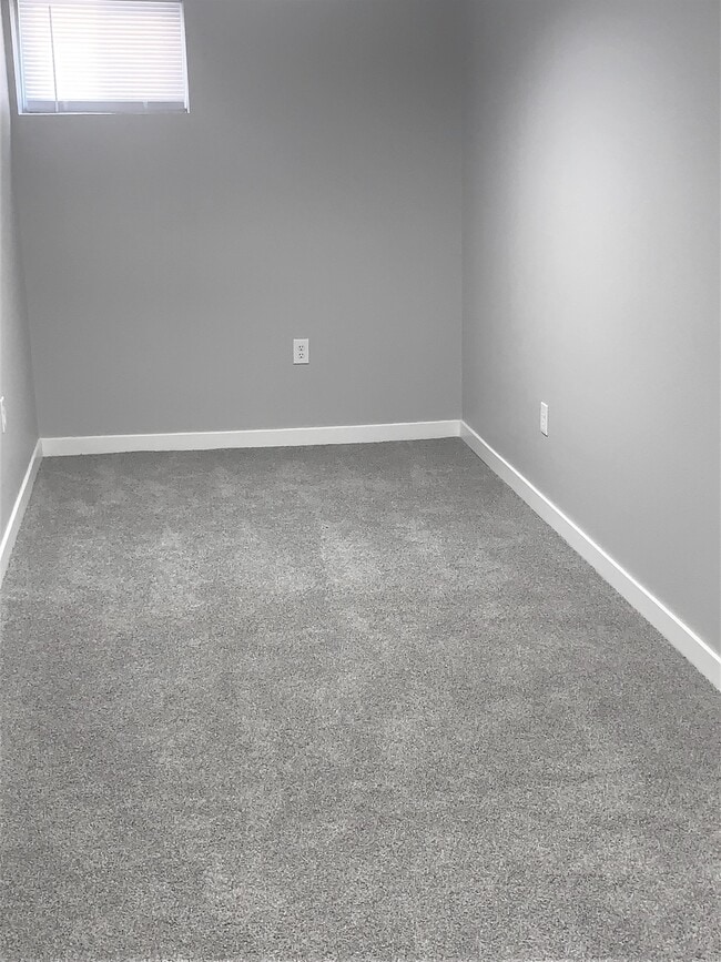 Photo - 2920 Clayton St