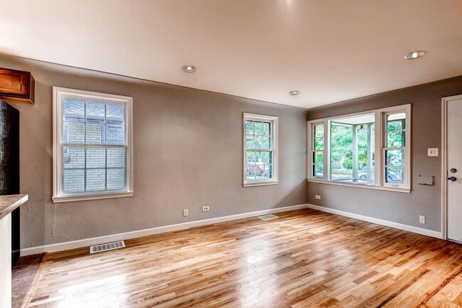 Photo - Updated 4-bed, 2-bath home - Blocks from Regis University!