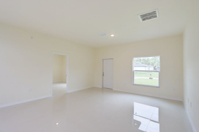 Photo - Brand New 3/2-MOVE IN READY-SEE IT TODAY!!
