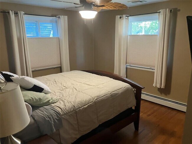 Photo - 56 Partition St