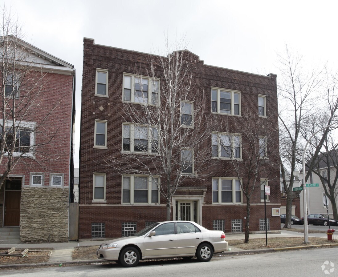 Photo - Lakeview Apartments