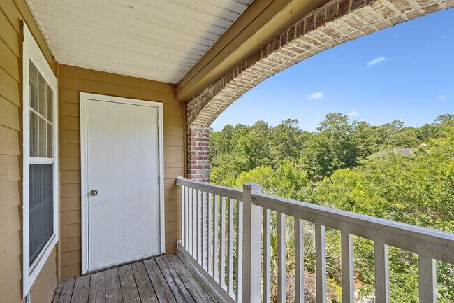 Savannah - 1BR, 1BA - 750SF - Balcony/Patio