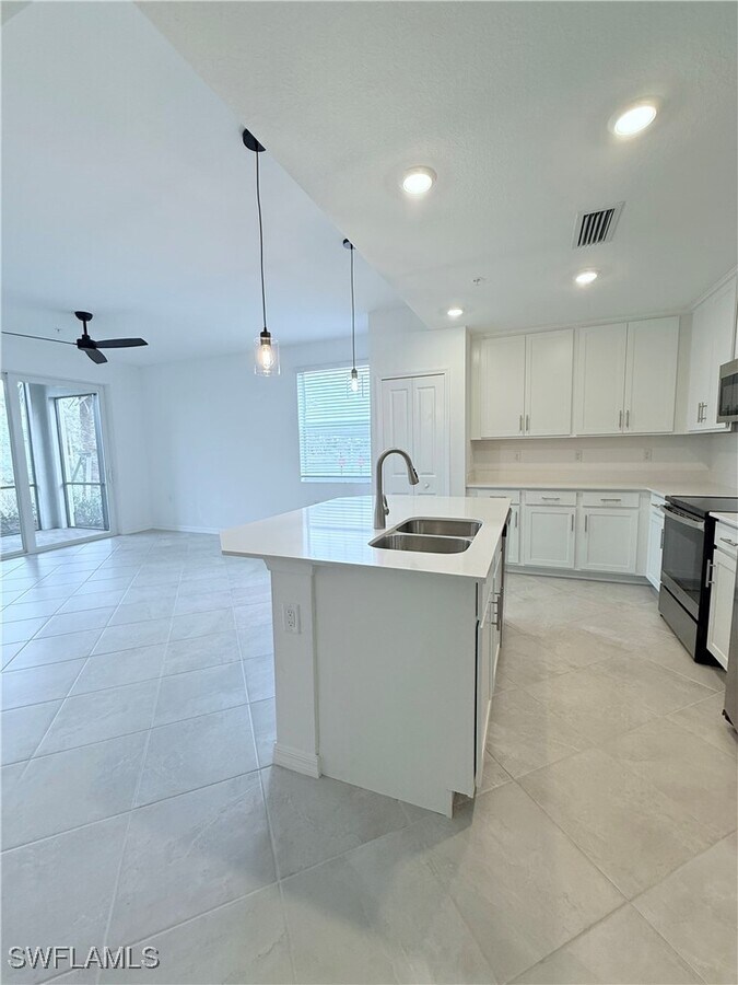 Photo - 14161 Heritage Landing Blvd Unit 1118
