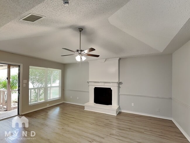 Photo - 6518 Oak Forest Ct