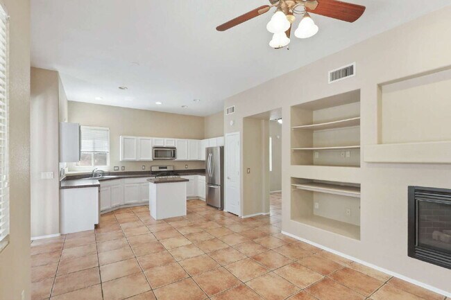 Photo - "Charming 3-Bed, 2-Bath Oasis in Tucson – Spacious 1717 Sq Ft Gem!"