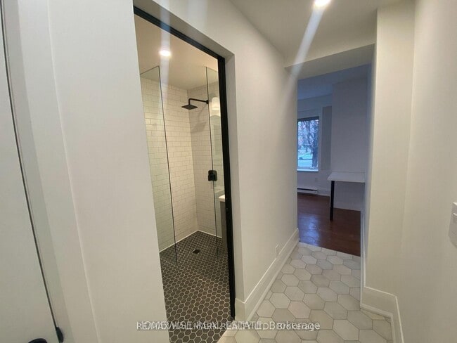 Photo - 5 High Park Blvd Unité 106