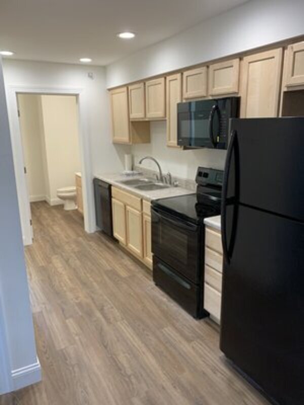 308 Main St Unit 6