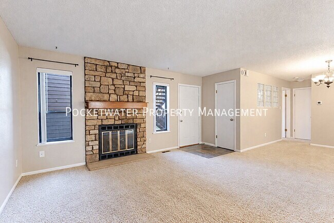 Photo - 6225 Willow Ln