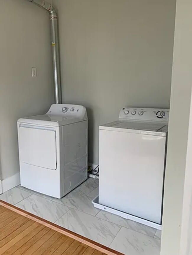 Photo - 91 Walnut St Unit 2