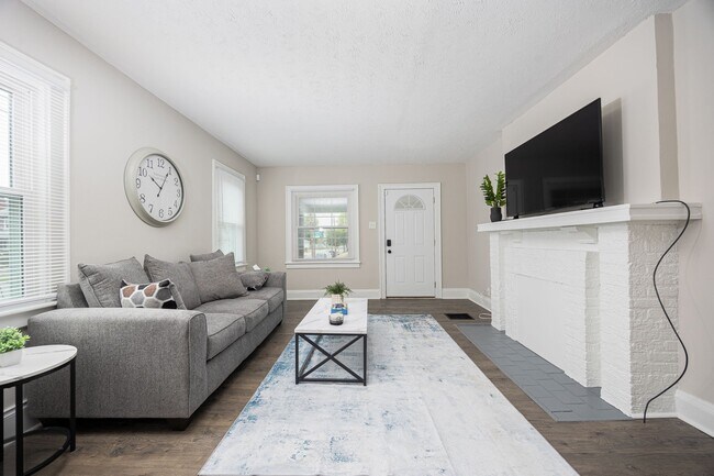 Photo - 962 S Ohio Ave