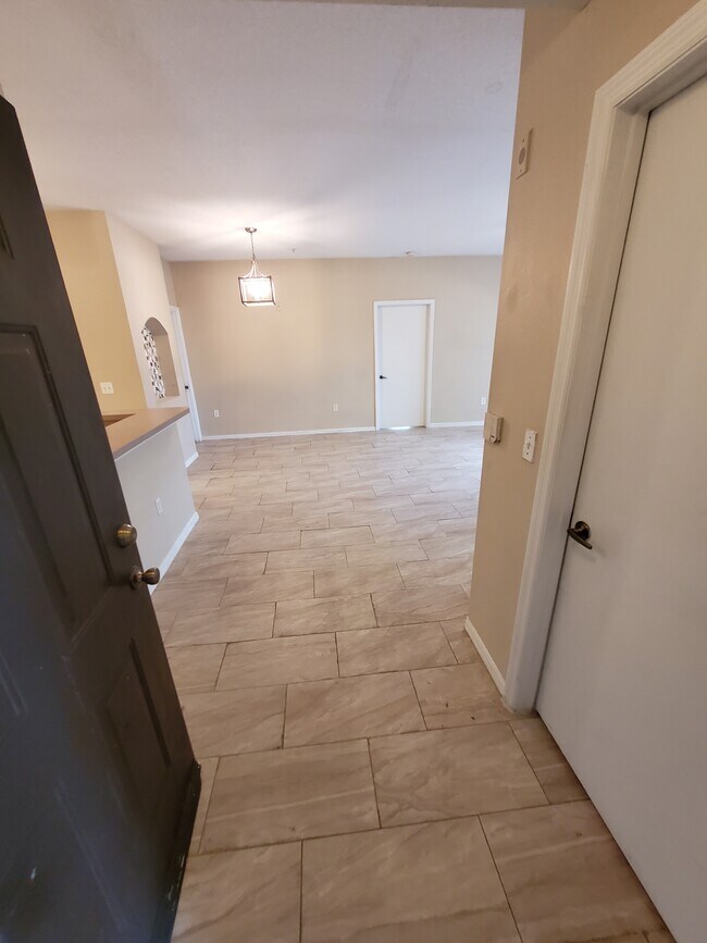 Photo - 5524 Metrowest Blvd Unit 106