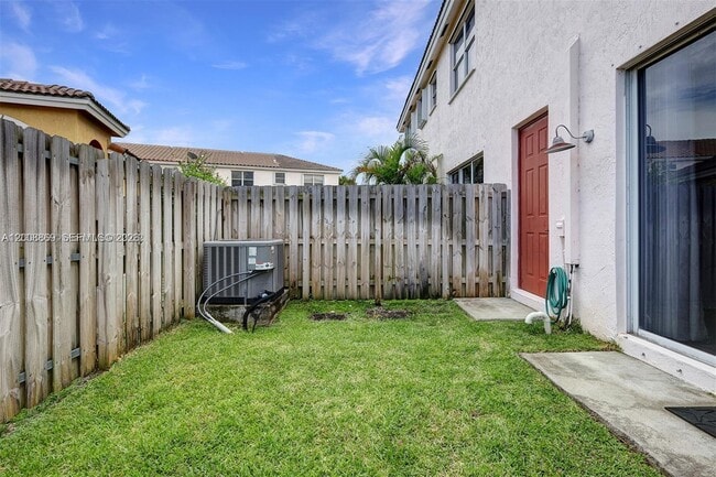 2311 NE 42nd Cir