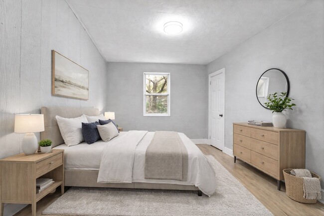 Photo - 28 Lydia St Unit 1-R