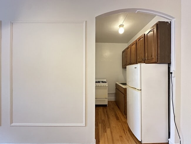 Photo - 2844 N Burling St Unit 303