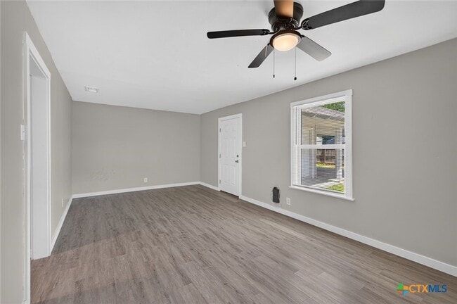 Photo - 921 Stetson Ave