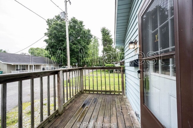 Photo - 334 Ellis St