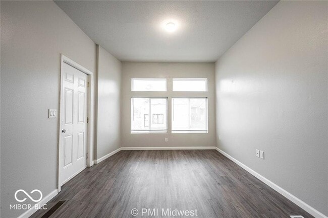 Photo - 3014 W 10th St