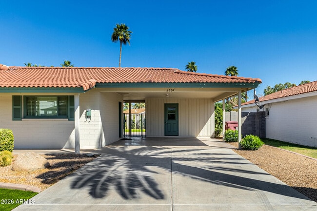 Photo - 3507 N Apache Way