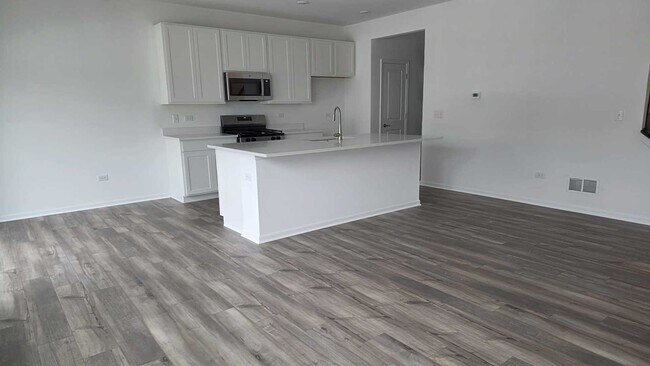 Photo - 246 Cooney Wy