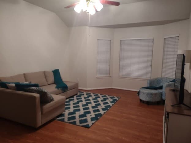 Photo - 3810 Buckley Ln