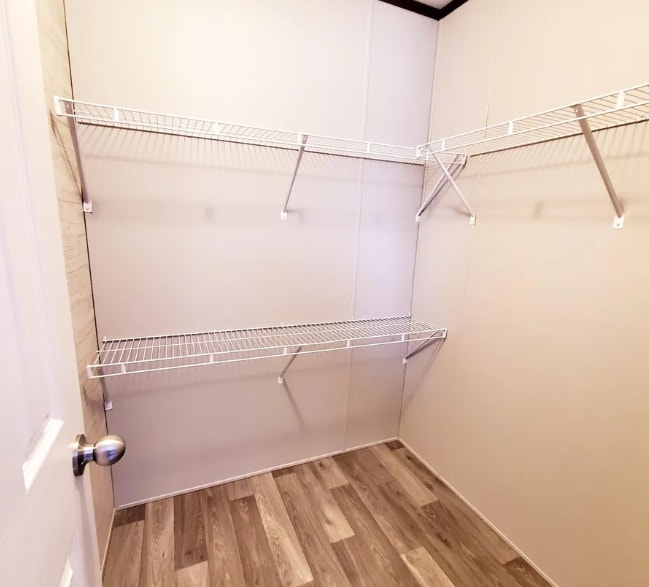 Photo - 7028 Bayview Dr