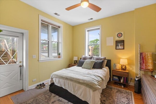 Photo - 2 bedroom in Chicago IL 60622 Unidad 2