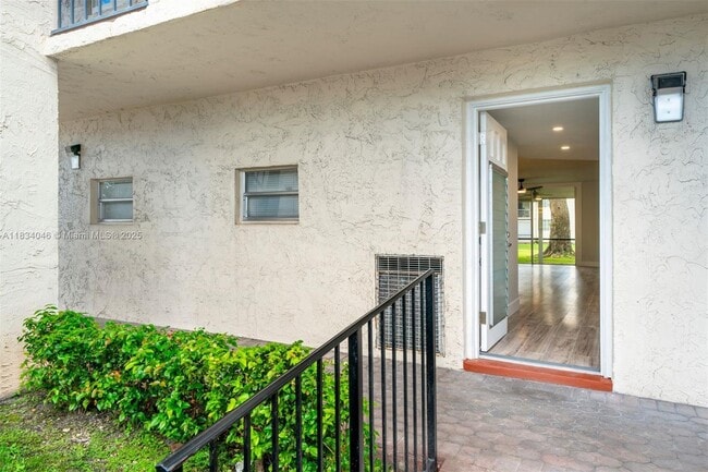 Photo - 8901 S Hollybrook Blvd Unit 109