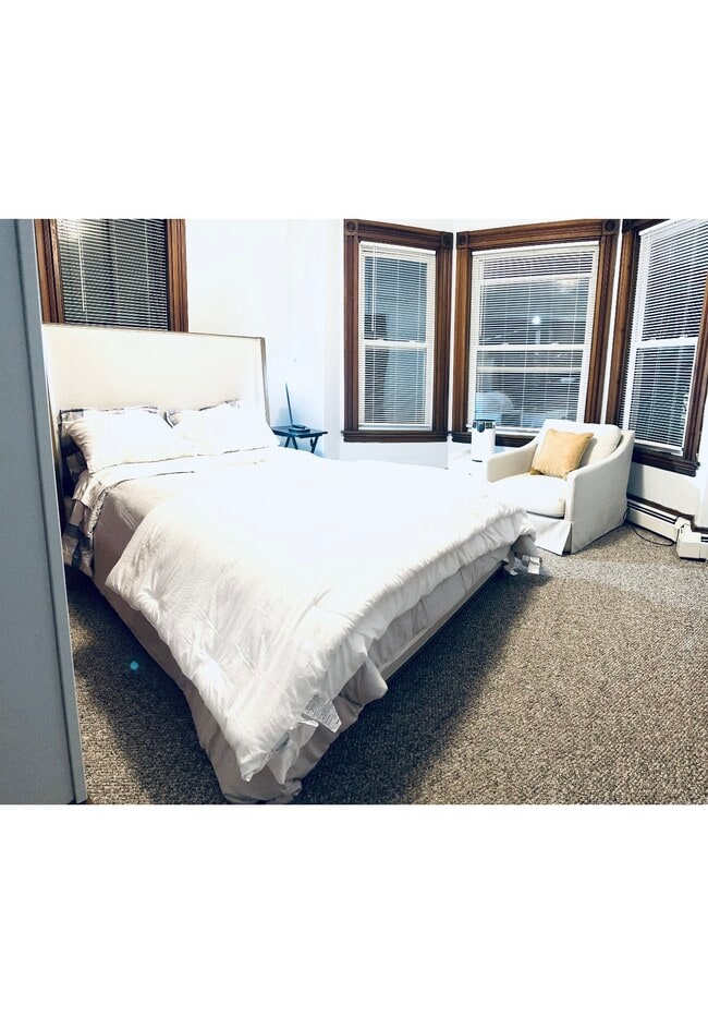 Photo - 269 Center St Unit 269 center street