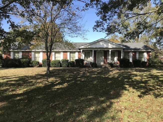 Building Photo - 285 Poplar Hill Rd Rental