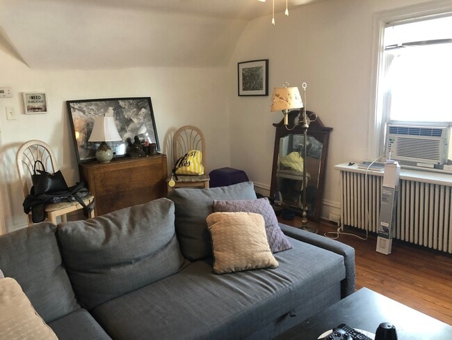 Photo - 813 Greenwood Ave Unit 3rd Floor