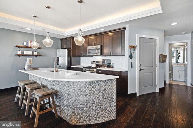 1526 Parrish St Unit 3