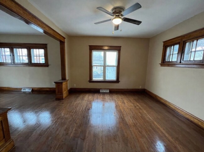 Photo - 2214-2216 7th Ave Unidad 2216