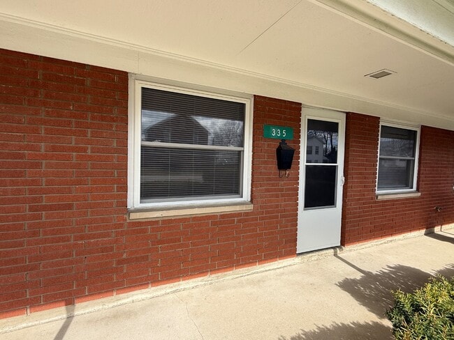 Photo - 333 W Jefferson St