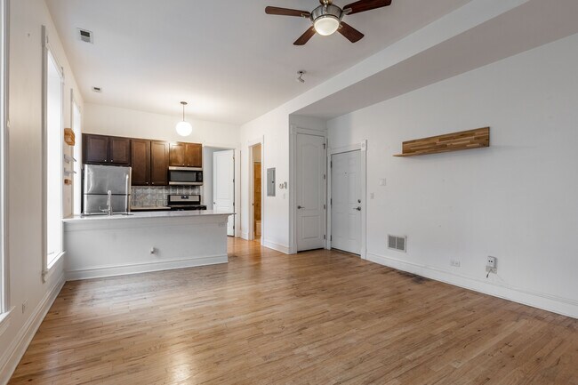 Photo - 1652 S Throop St Unit 2