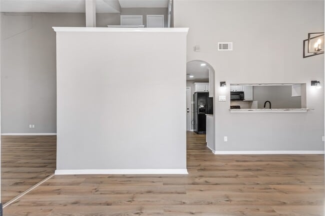 Photo - 13852 Hollowgreen Dr Unit 303/5