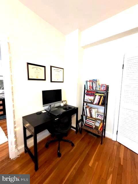 Photo - 2040 Belmont Rd NW Unit 436