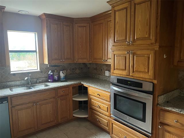 Photo - 1541 S State Hwy 78