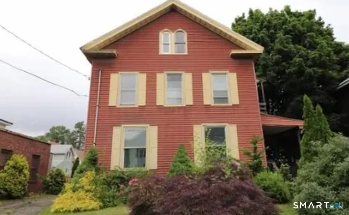 Photo - 281 Hanover St