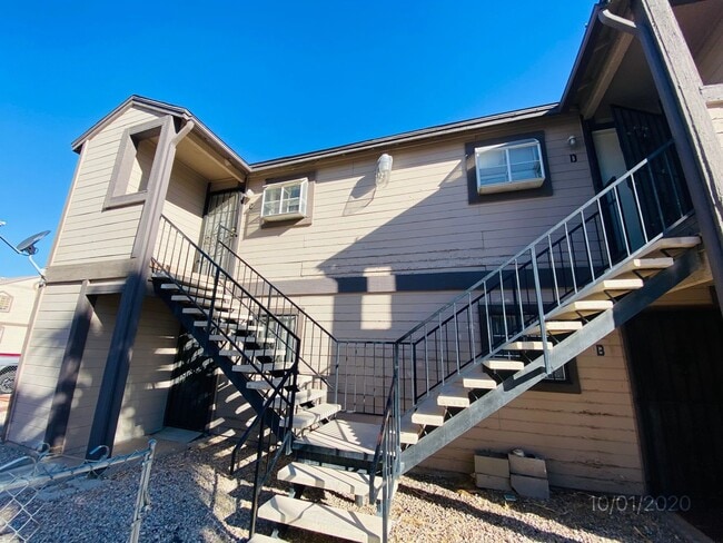 2 Bed 1 Bath - 2 Bed 1 Bath House