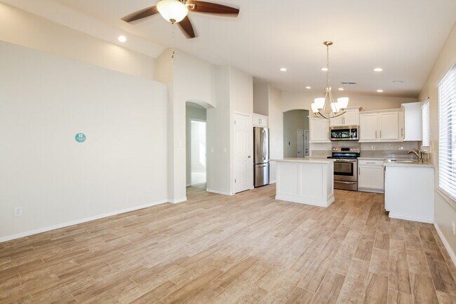Photo - 10559 W Amelia Ave