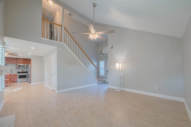 15803 Locust Grove Dr