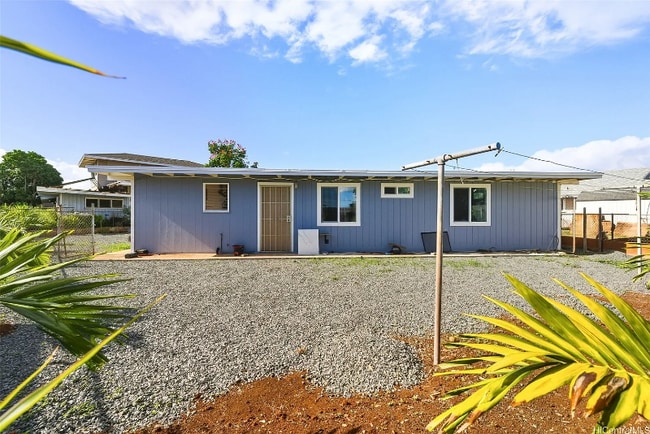 Photo - 1425 Kawelu St