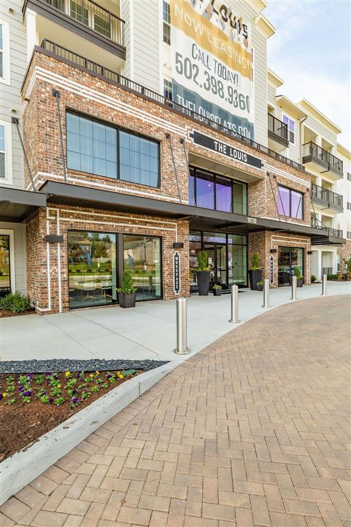 The Louis Apartments For Rent in Louisville, KY