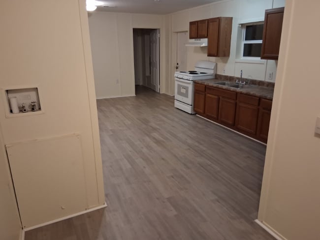 Photo - 300 W Rabbit Cove Rd