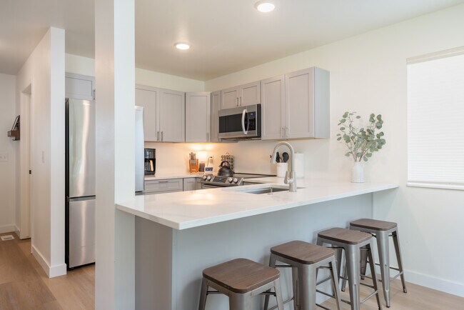 Photo - 1310 Mitchell St