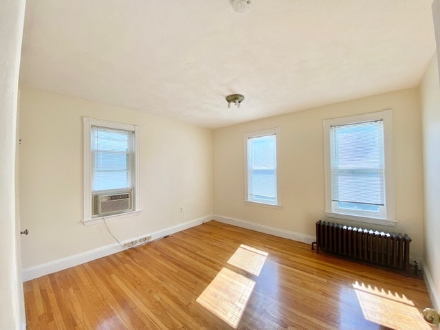 Photo - 65 Fairbanks St Unidad 2