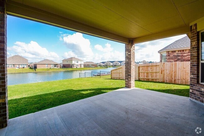 Building Photo - 29639 Yaupon Shore Dr Rental