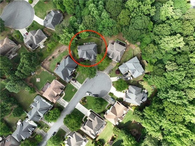 Photo - 350 Scarborough Way