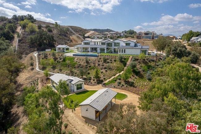 Photo - 5340 Whitman Rd